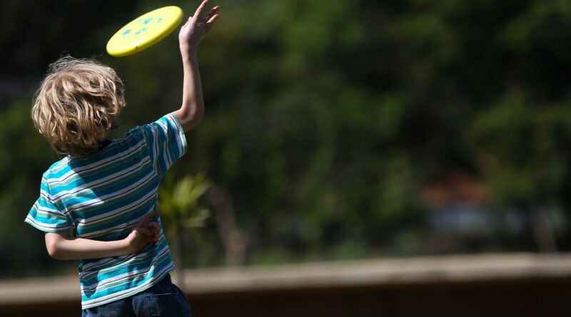 Apesar de proibição, 29% admitem palmadas e beliscões em crianças