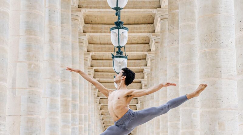 Bailarino maranhense assina contrato vitalício com a Ópera de Paris