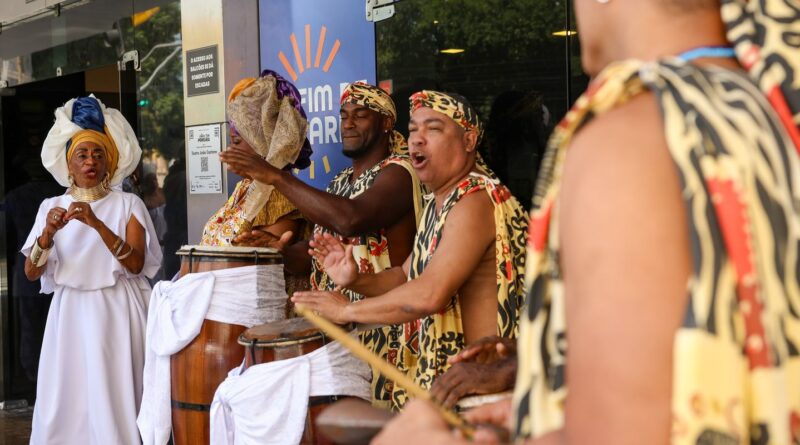 Balé Folclórico da Bahia estreia turnê nacional no Rio nesta sexta