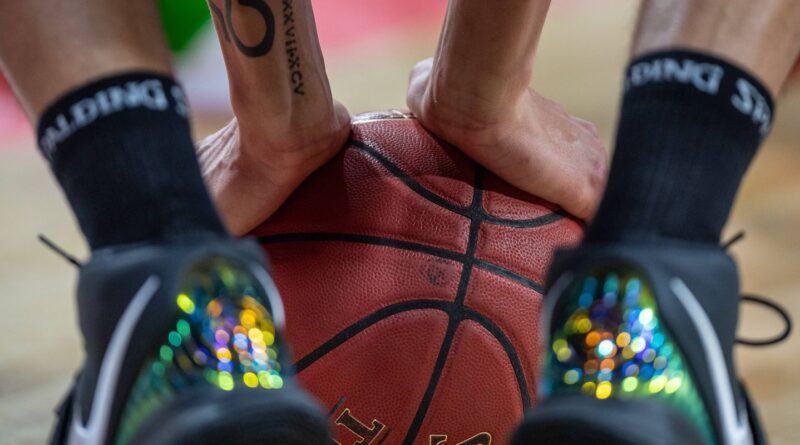 Basquete: Brasil perde para Estados Unidos na Americup