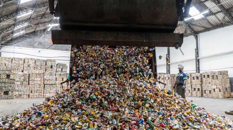 Brasil reciclou 97,3% das latinhas de alumínio em 2024