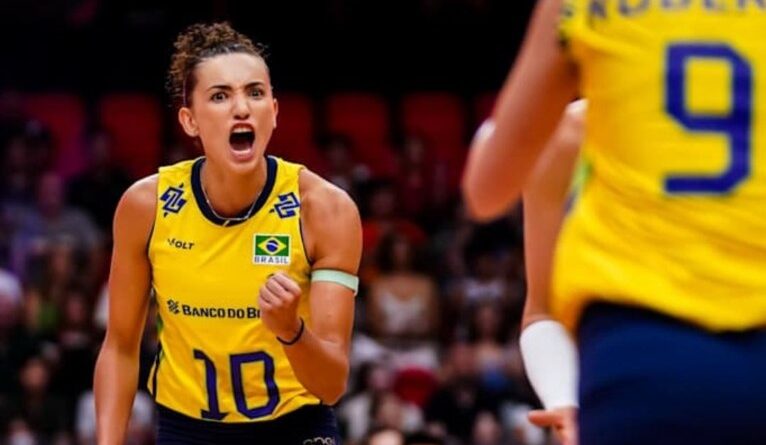 Brasil vence a República Dominicana por 3 sets a 1 e avança às quartas do Mundial feminino