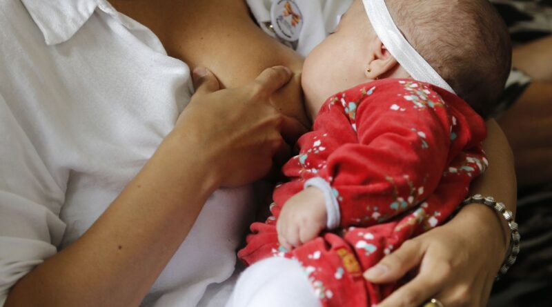 Campanha Mundial de Amamentação promove a preservação da vida