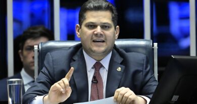 Com plenário obstruído, Senado terá sessão remota, diz Alcolumbre