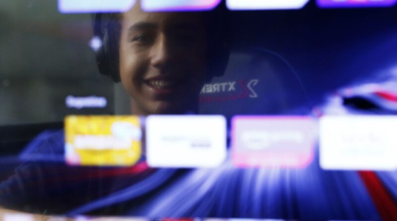 Congresso analisa esta semana projetos para proteger infância na rede