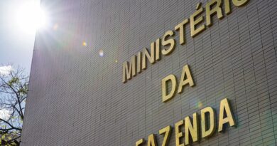 Despesas federais poderão crescer até R$ 168 bi em 2026