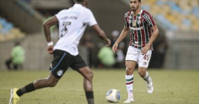 Duelo de Tricolores: Flu recebe Grêmio pela 18ª rodada do Brasileirão