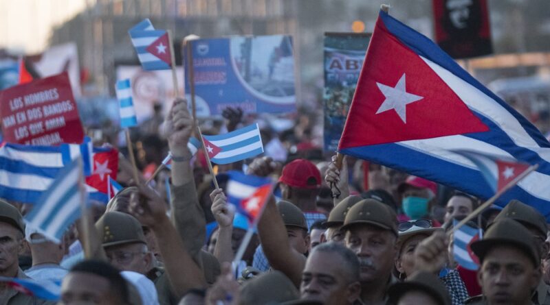 EUA querem isolar Cuba ao cancelar vistos médicos, diz analista