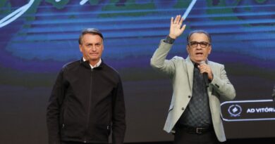 Em áudio a Bolsonaro, Malafaia ataca Eduardo por causa de tarifaço