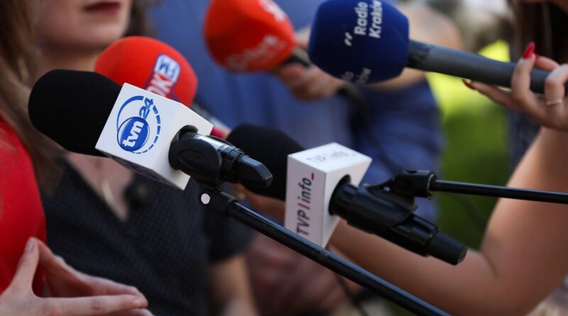 Entidade que financia imprensa pública nos EUA vai encerrar atividades