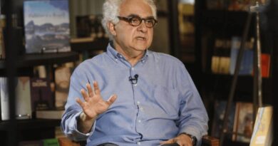 Escritor Milton Hatoum é eleito para a Academia Brasileira de Letras