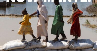 Exposição em São Paulo mostra eventos climáticos na vida de refugiadas