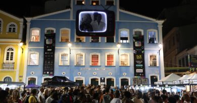Flipelô é o carnaval das Letras no Pelourinho, diz curador