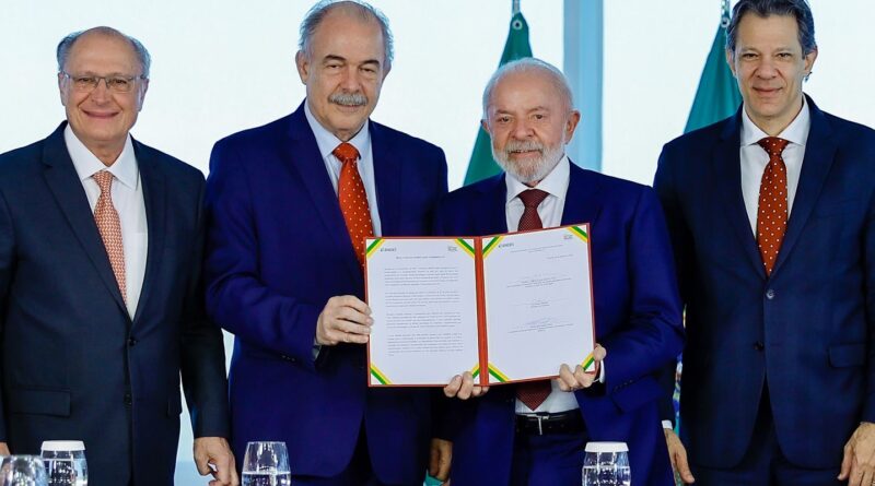 Governo anuncia R$ 12 bi de crédito para inovação da indústria 4.0