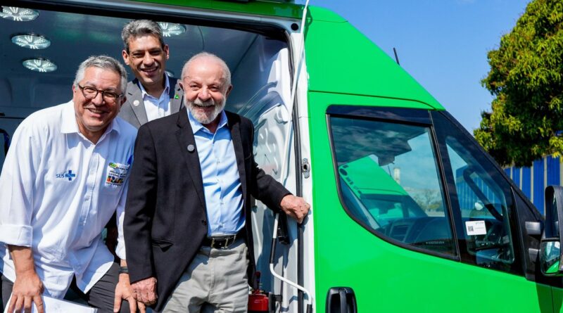 Governo entrega 400 Unidades Odontológicas para reforço no atendimento