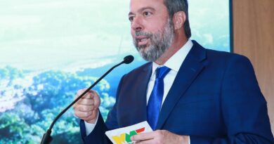 Governo estuda parceria com Bolívia para nova hidrelétrica binacional