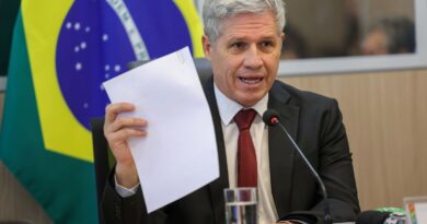 Governo pode prorrogar Brasil Soberano, diz Teixeira 