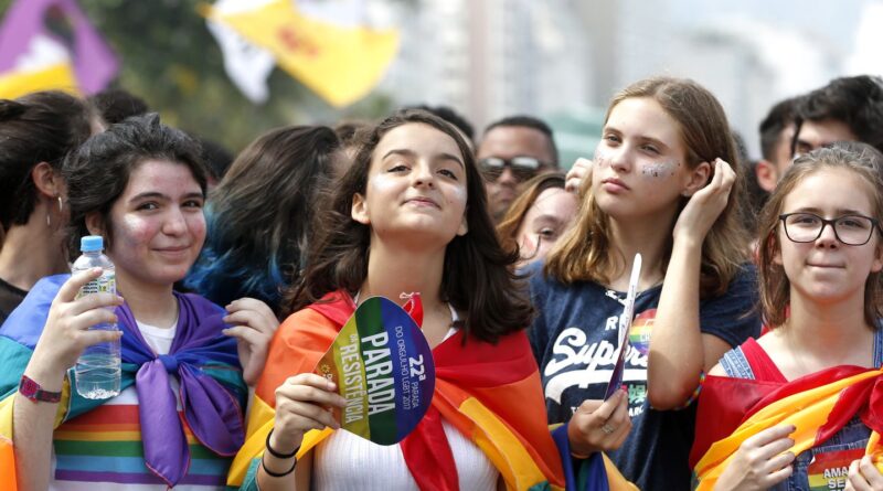 Hoje é Dia: igualdade de gênero, tabagismo e esclerose são destaques