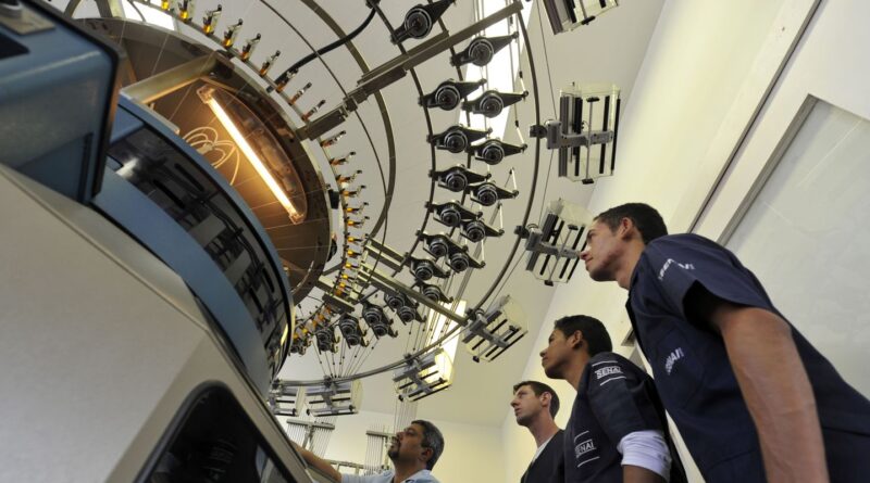 Indústria química apoia Plano Brasil Soberano e quer mais negociações