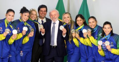 Lula anuncia criação de universidade dos esportes