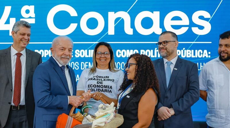 Lula diz que já convidou Trump para vir ao Brasil na COP30