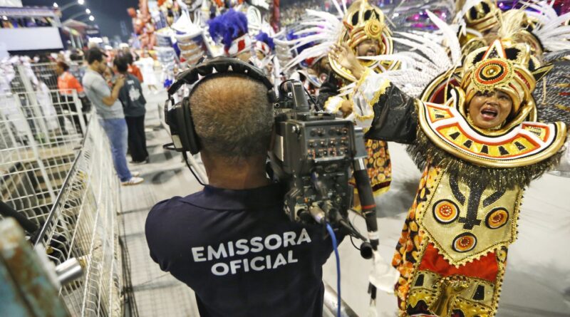 Lula sanciona leis de valorização do carnaval carioca e do Axé-Music