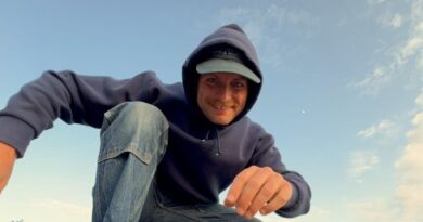 Mac DeMarco anuncia mais shows no Brasil em 2026; veja datas e cidades