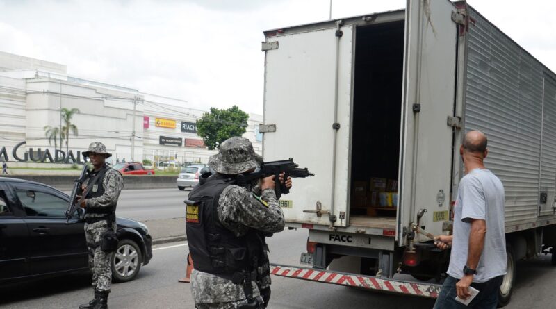 Mais de 10 mil roubos de carga foram registrados no país em 2024