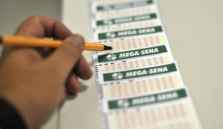 Mega-Sena acumula e próximo vencedor pode receber R$ 28 milhões; veja dezenas sorteadas!