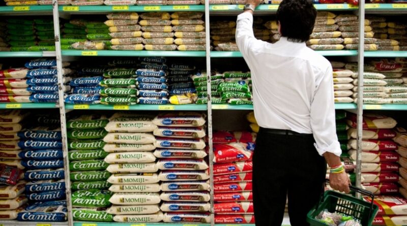 Mercado financeiro reduz previsão da inflação para 4,86%