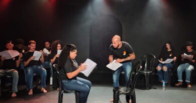 Projeto Nós do Morro leva leituras teatrais à comunidade do Vidigal