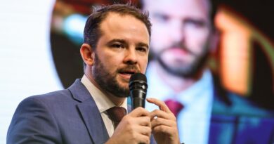 Projeto propõe corte de R$ 19,6 bi em benefícios fiscais em 2026