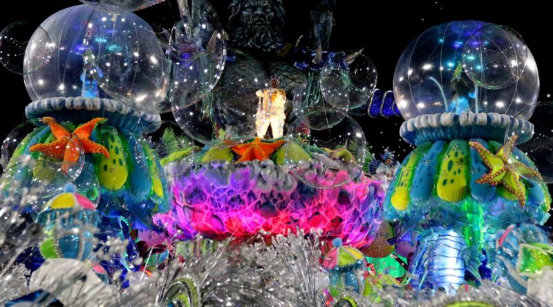 Rio: intérpretes de sambas-enredo são declarados patrimônio imaterial