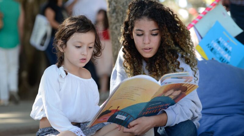 SP: município cancela Festa Literária Pirata alegando caráter político