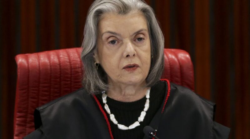 TSE decide que próxima lista tríplice do TRE-RJ deve ter três mulheres