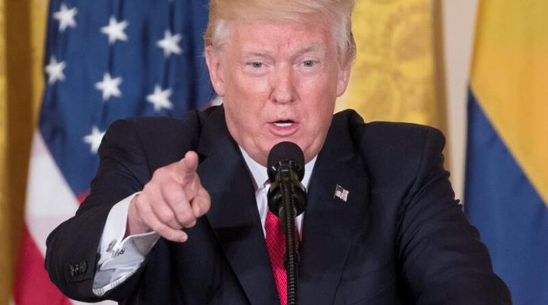 Trump envia submarinos nucleares para Rússia após crítica de Medvedev