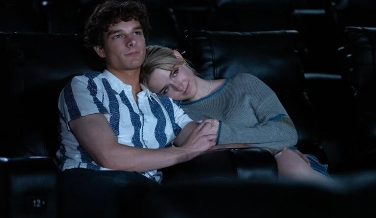 adaptação de Colleen Hoover ganha trailer com Allison Williams e McKenna Grace