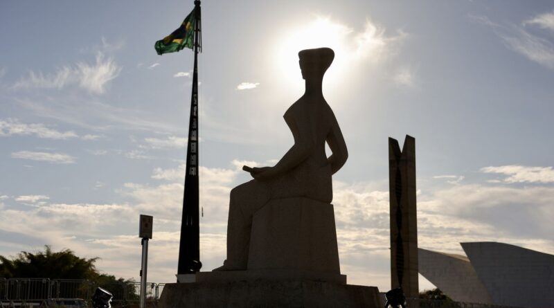 Ao vivo: acompanhe o 2° dia de julgamento de Bolsonaro no STF