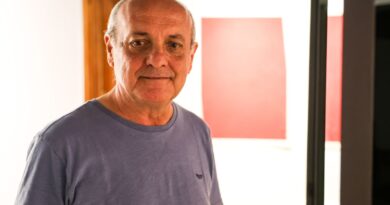 Artista português Zé Pedro Croft inaugura exposição no Rio