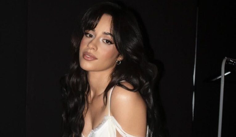 Atração do The Town, Camila Cabello começou carreira no Fifth Harmony