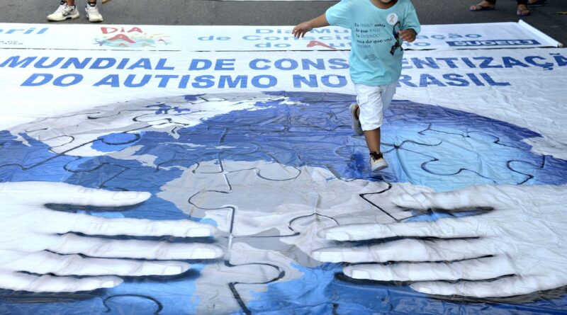 Autismo: nova linha de cuidado pede teste a partir dos 16 meses
