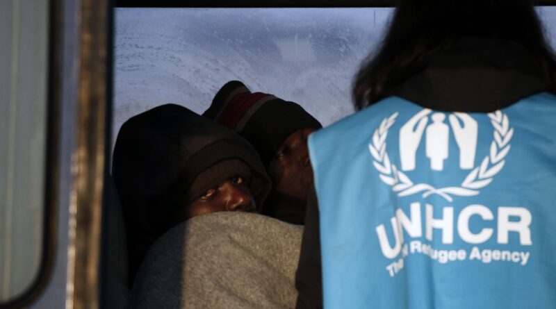 Belém faz parceria para instalar painéis solares em unidades públicas