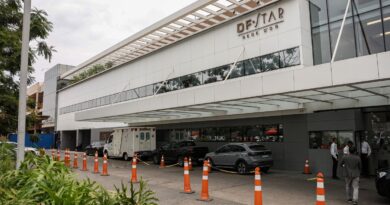 Bolsonaro recebe alta hospitalar; laudo aponta câncer de pele