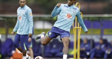 Brasil enfrenta Bolívia em seu último compromisso pelas Eliminatórias