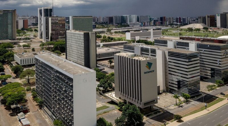 CGU abre 40 processos sobre descontos ilegais em pensões do INSS