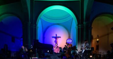 Catedral de 1540 recebe Edu Lobo na volta do MIMO Festival a Olinda