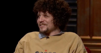 Chico Chico explica por que não usa o sobrenome da mãe Cássia Eller