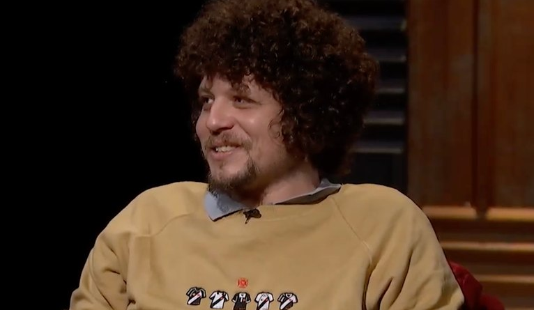 Chico Chico explica por que não usa o sobrenome da mãe Cássia Eller