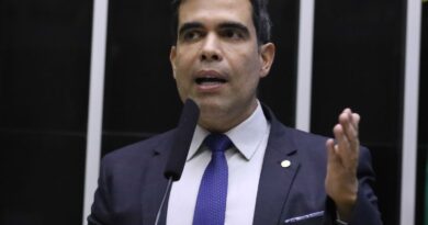 Deputado alvo da PF diz que destinou recursos para cesta básica 