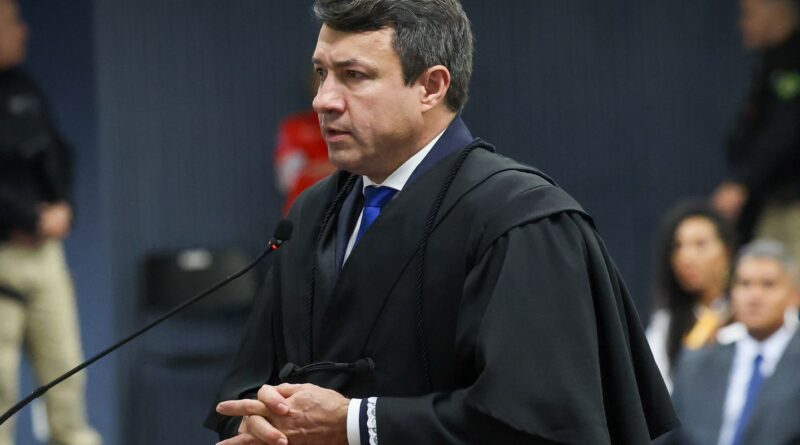 Documento achado na casa de Torres era "minuta do Google", diz defesa